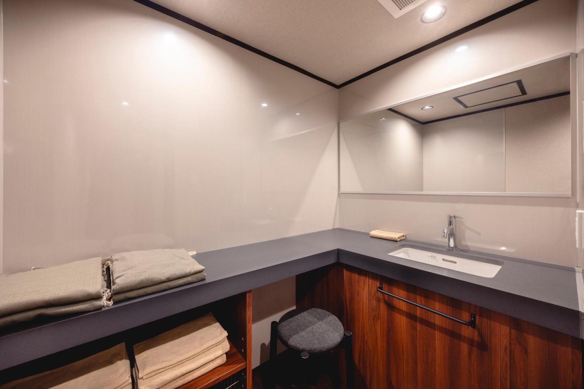 Shikishimaso Hotel Higashikawa Buitenkant foto